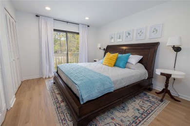 Rare opportunity in Keowee Key! This updated, fully furnished on Keowee Key Golf and Country Club in South Carolina - for sale on GolfHomes.com, golf home, golf lot
