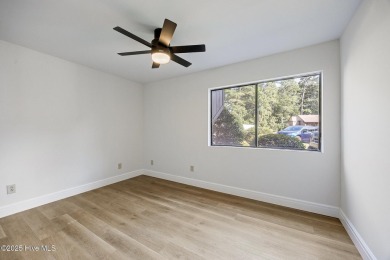 Beautifully renovated first-floor condo ideally located less on Pinehurst Resort and Country Club in North Carolina - for sale on GolfHomes.com, golf home, golf lot