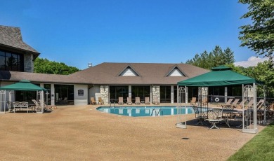 Better than new construction in prestigious, golf loving on Ledgestone Country Club and Golf Course in Missouri - for sale on GolfHomes.com, golf home, golf lot