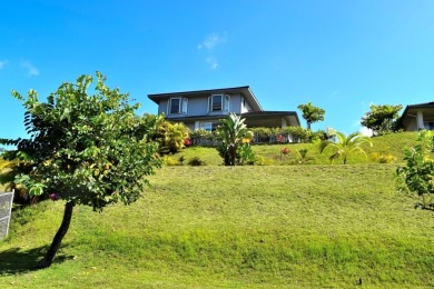 Prime location with fabulous view. This end unit, 3 bedroom on Puakea Golf Course in Hawaii - for sale on GolfHomes.com, golf home, golf lot