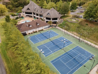 Better than new construction in prestigious, golf loving on Ledgestone Country Club and Golf Course in Missouri - for sale on GolfHomes.com, golf home, golf lot