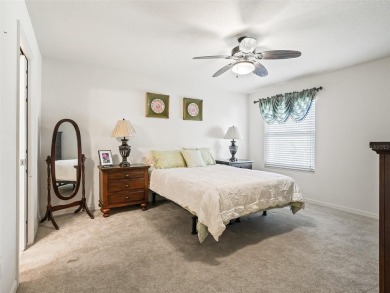Welcome to Hopespring Loop, the best neighbors in The Villages on Glenview Championship Golf and Country Club in Florida - for sale on GolfHomes.com, golf home, golf lot