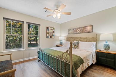 Beautiful Townhome on De Soto Golf Course - Fully Furnished on DeSoto Golf Course in Arkansas - for sale on GolfHomes.com, golf home, golf lot