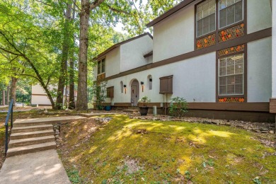 Beautiful Townhome on De Soto Golf Course - Fully Furnished on DeSoto Golf Course in Arkansas - for sale on GolfHomes.com, golf home, golf lot