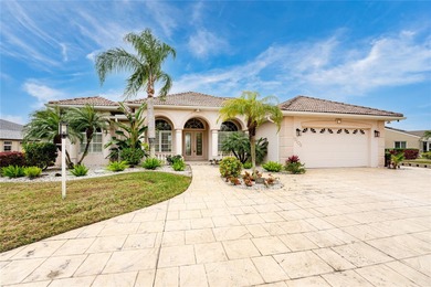 GOLF COURSE FRONTAGE. Spectacular spacious custom home with on Kingsway Country Club in Florida - for sale on GolfHomes.com, golf home, golf lot