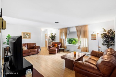 This spacious Baronet model offers 2 bedrooms, 1 bath, 1 car on Greenbriar Woodlands in New Jersey - for sale on GolfHomes.com, golf home, golf lot
