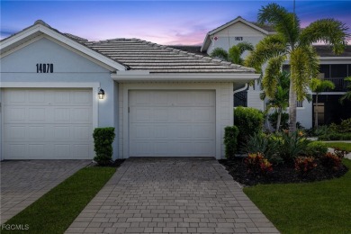 Welcome to this top-floor Veranda Diangelo condo in the on Heritage Landing Golf  in Florida - for sale on GolfHomes.com, golf home, golf lot