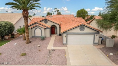 Your search ends here! This beautifully maintained 3-bedroom on Ironwood Golf Club in Arizona - for sale on GolfHomes.com, golf home, golf lot