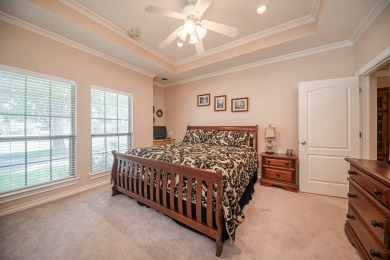 Looking for a low maintenance home ON THE COURSE? This is it!! on Green Tree Country Club in Texas - for sale on GolfHomes.com, golf home, golf lot