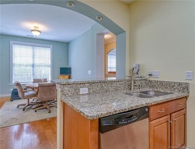 Charming First-Level Townhouse in Braemar Creek. This inviting on Williamsburg National Golf Club in Virginia - for sale on GolfHomes.com, golf home, golf lot
