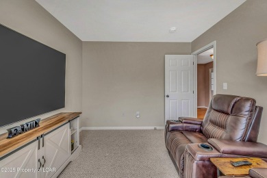 Enjoy maintenance free living in this beautiful 3 bed 2 bath on Sand Springs Country Club in Pennsylvania - for sale on GolfHomes.com, golf home, golf lot