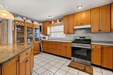 Welcome to this versatile 3-bedroom, 2-bathroom single-family on Falcons Fire Golf Club in Florida - for sale on GolfHomes.com, golf home, golf lot