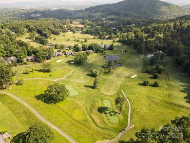 Welcome to an extraordinary home of space, light and luxury in on High Vista Country Club in North Carolina - for sale on GolfHomes.com, golf home, golf lot