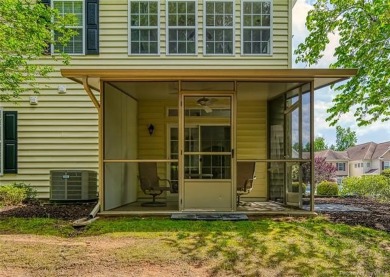 Charming First-Level Townhouse in Braemar Creek. This inviting on Williamsburg National Golf Club in Virginia - for sale on GolfHomes.com, golf home, golf lot