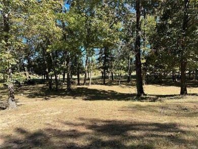 Multiple use property!  Here are 200.9 acres m/l that presently on Crown Pointe Golf Club in Missouri - for sale on GolfHomes.com, golf home, golf lot