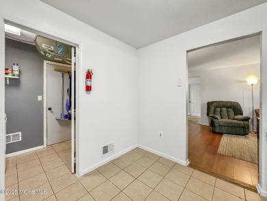 Lovely lower level with garage in Raintree Community, Enjoy easy on Raintree Golf Course in New Jersey - for sale on GolfHomes.com, golf home, golf lot