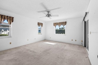 MOVE-IN READY 2-bed, 2-bath home now available in the golf cart on North Lakes Golf Course in Florida - for sale on GolfHomes.com, golf home, golf lot