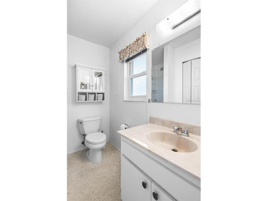 MOVE-IN READY 2-bed, 2-bath home now available in the golf cart on North Lakes Golf Course in Florida - for sale on GolfHomes.com, golf home, golf lot