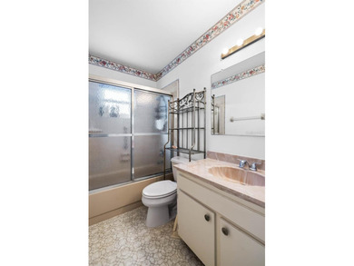 MOVE-IN READY 2-bed, 2-bath home now available in the golf cart on North Lakes Golf Course in Florida - for sale on GolfHomes.com, golf home, golf lot