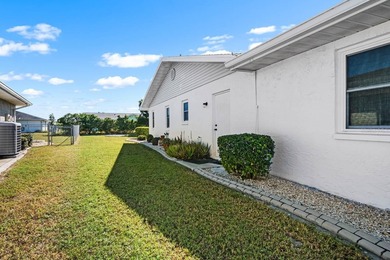 MOVE-IN READY 2-bed, 2-bath home now available in the golf cart on North Lakes Golf Course in Florida - for sale on GolfHomes.com, golf home, golf lot