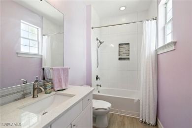 This 5 bed, 4.5 bath home sits in a quiet cul-de-sac in the on Royal Tee Country Club in Florida - for sale on GolfHomes.com, golf home, golf lot