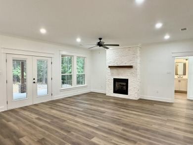 Escape to Beautiful Hot Springs Village, Arkansas!  3 Bed | 2.5 on Granada Golf Course in Arkansas - for sale on GolfHomes.com, golf home, golf lot