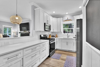 Discover the perfect island retreat in this charming coastal on Bald Head Island Golf Club in North Carolina - for sale on GolfHomes.com, golf home, golf lot