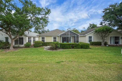 GOLF COURSE FRONTAGE IN THE COUNTRY CLUB OF MOUNT DORA! on Country Club of Mount Dora in Florida - for sale on GolfHomes.com, golf home, golf lot