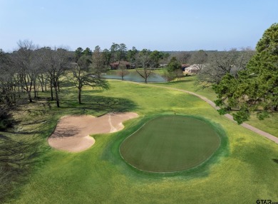 Don't miss this sought-after garden home located in the on Hide-A-Way Lake Golf Course in Texas - for sale on GolfHomes.com, golf home, golf lot