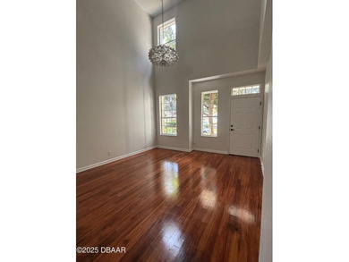 This spacious, remodeled 3 bedroom, 2.5 bathroom townhouse with on Victoria Hills Golf Club in Florida - for sale on GolfHomes.com, golf home, golf lot