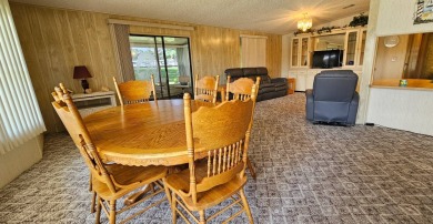 Furnished, spacious 2 bedroom 2 bath home in 55 + Resort style on Zephyrhills Municipal Golf Course in Florida - for sale on GolfHomes.com, golf home, golf lot