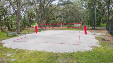 3 bedroom, 2.5 bath, 1-car garage townhome in the golf community on Heritage Isles Golf and Country Club in Florida - for sale on GolfHomes.com, golf home, golf lot