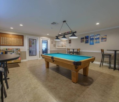 Furnished, spacious 2 bedroom 2 bath home in 55 + Resort style on Zephyrhills Municipal Golf Course in Florida - for sale on GolfHomes.com, golf home, golf lot