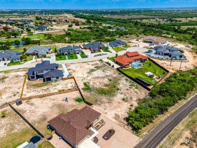 Build your luxury dream home on one of the few lots remaining in on Bentwood Country Club in Texas - for sale on GolfHomes.com, golf home, golf lot