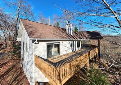 1264 Harris Ridge Road, Young Harris, GA  Stop and take in the on Brasstown Valley Resort and Spa in Georgia - for sale on GolfHomes.com, golf home, golf lot