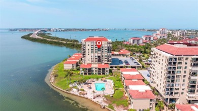 Back on the market with a NEW PRICE, A NEW LOOK AND A BEAUTIFUL on Isla Del Sol Yacht and Country Club in Florida - for sale on GolfHomes.com, golf home, golf lot