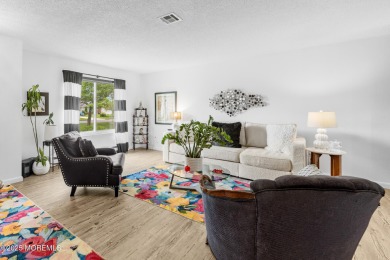 Welcome to Your Dream Home in Clearbrook's 55+ Community! This on Rossmoor Golf Club in New Jersey - for sale on GolfHomes.com, golf home, golf lot