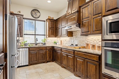 Lovely stand alone German Cottage in Comanche Trace with no on The Club At Comanche Trace in Texas - for sale on GolfHomes.com, golf home, golf lot