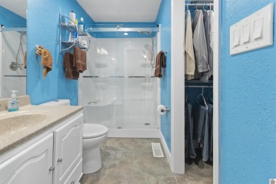 Perfect turn-key starter home or ideal for downsizing! Enjoy on Calvert City Golf and Country Club in Kentucky - for sale on GolfHomes.com, golf home, golf lot