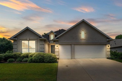PRICED TO SELL !!!  This 2 bedroom- 2 full bath with an office on Wildhorse Golf Club of Robson Ranch in Texas - for sale on GolfHomes.com, golf home, golf lot