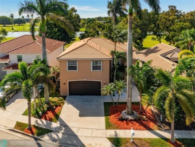 2017 NEWER ROOF, NEWER A.C.  SYSTEM, SELLERS ARE MOVING AND HAVE on Bonaventure Country Club in Florida - for sale on GolfHomes.com, golf home, golf lot