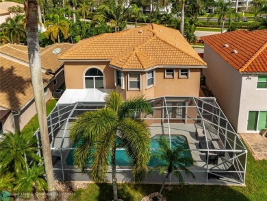 2017 NEWER ROOF, NEWER A.C.  SYSTEM, SELLERS ARE MOVING AND HAVE on Bonaventure Country Club in Florida - for sale on GolfHomes.com, golf home, golf lot