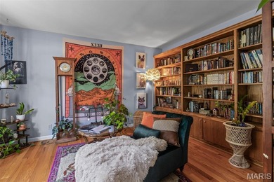 Beautifully updated 2,600 +/- Sq Ft 4 Bedroom, 3 Bathroom home on Raintree Country Club in Missouri - for sale on GolfHomes.com, golf home, golf lot