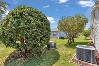 Welcome to this charming 2-bedroom, 2-bathroom home located in on The Links of Spruce Creek in Florida - for sale on GolfHomes.com, golf home, golf lot