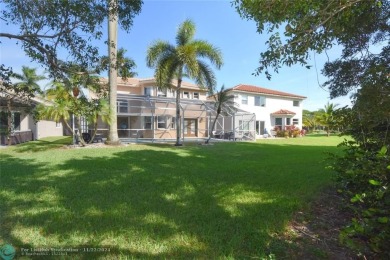 2017 NEWER ROOF, NEWER A.C.  SYSTEM, SELLERS ARE MOVING AND HAVE on Bonaventure Country Club in Florida - for sale on GolfHomes.com, golf home, golf lot