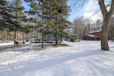 WOW!!! Everything in this beautiful well maintained home is on Pocono Farms Country Club in Pennsylvania - for sale on GolfHomes.com, golf home, golf lot