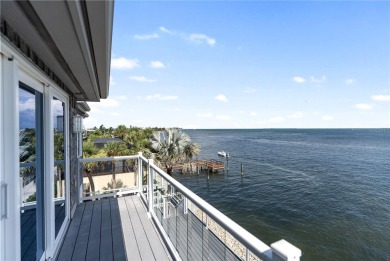 Your Waterfront Dream Awaits in Key Royale!

Welcome to your on Key Royale Club in Florida - for sale on GolfHomes.com, golf home, golf lot