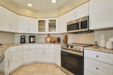 3 bedroom 2 bath condo located in Lexington Country Club's Golf on Lexington Country Club in Florida - for sale on GolfHomes.com, golf home, golf lot