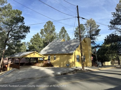 MOUNTAIN STYLE HOME WITH GREAT LOCATION!  This home offers on Cree Meadows Country Club in New Mexico - for sale on GolfHomes.com, golf home, golf lot