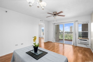 Convenient central location with magnificent mountain and golf on Honolulu Country Club in Hawaii - for sale on GolfHomes.com, golf home, golf lot